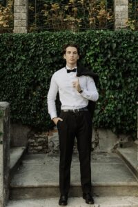 A Richly Romantic Red Wedding Editorial Set in Italy