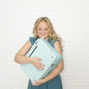 Something Turquoise Founder Jen Causey Kidder Finalizes Sale of Lifestyle Brand to IJWT Media to Prioritize Family and Education