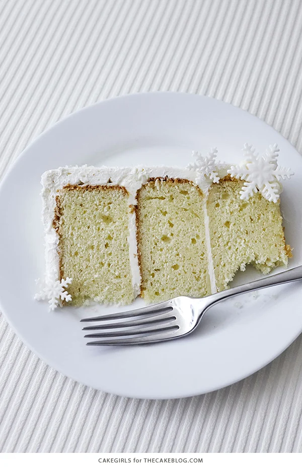 Winter Wonderland Snowflake Cake
