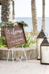 Nicole and Stratton’s Vibrant Beachside Wedding in Los Cabos, Mexico