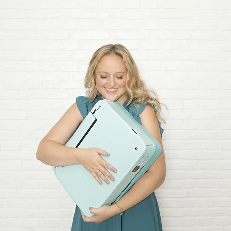 Something Turquoise Founder Jen Causey Kidder Announces Sale of DIY Wedding Platform to IJWT Media to Focus on Family and Homeschooling